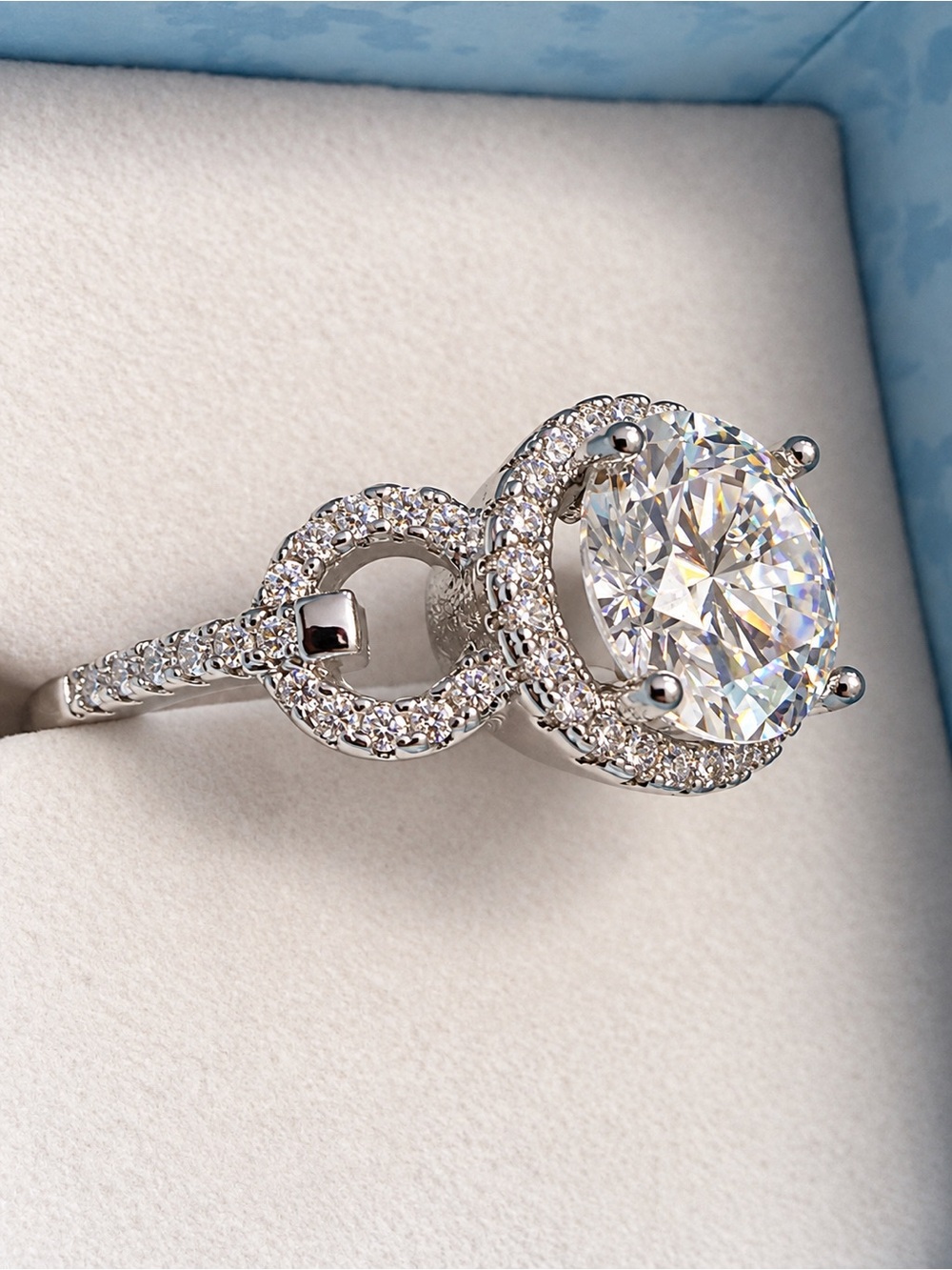 💎 2 CT Moissanite Halo Statement Ring — Silver Plated — Size 7